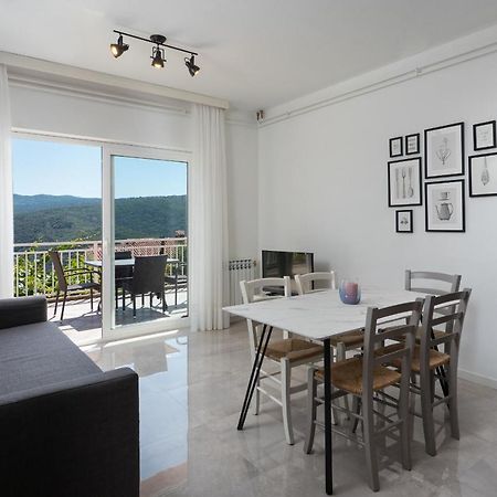 Marina Apartment Rabac Luaran gambar