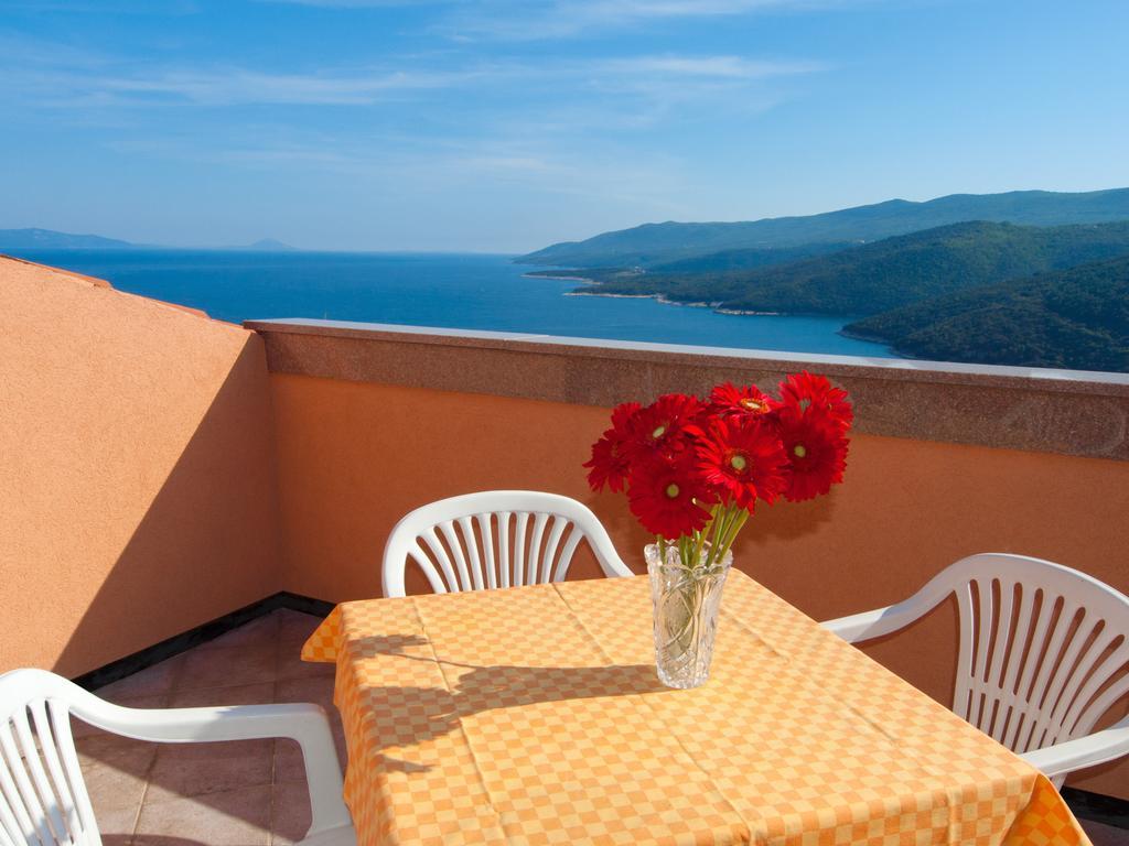 Marina Apartment Rabac Bilik gambar