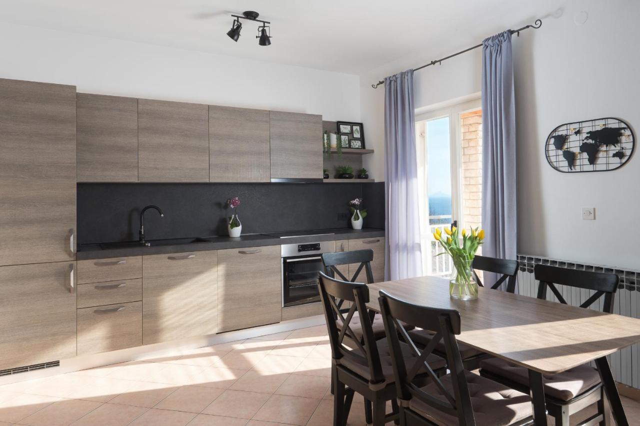 Marina Apartment Rabac Luaran gambar