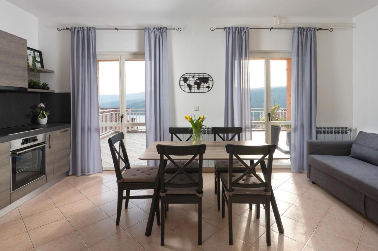 Marina Apartment Rabac Luaran gambar